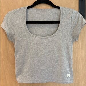 Vuori Scoop neck Top